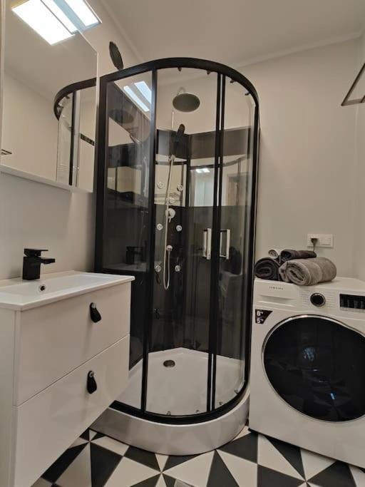 Lai Apartment In City Center Of Rakvere Kültér fotó