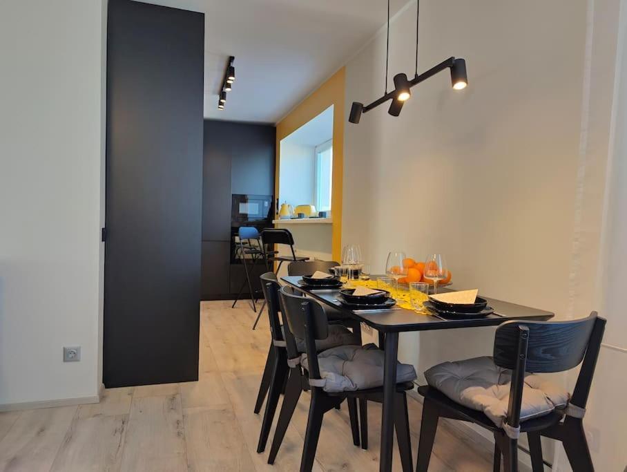 Lai Apartment In City Center Of Rakvere Kültér fotó